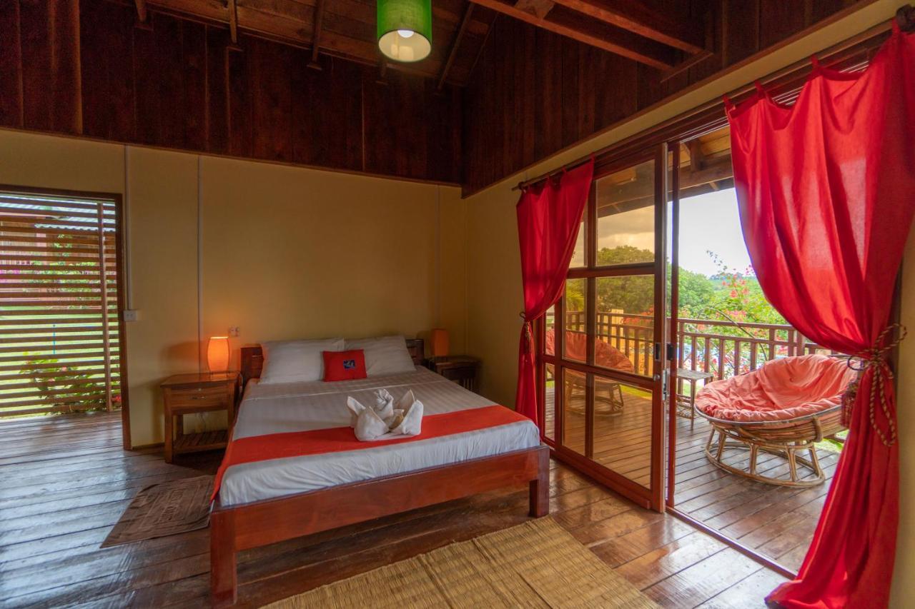 Ratanakiri Paradise Hotel & Restaurant Banlung Exterior foto